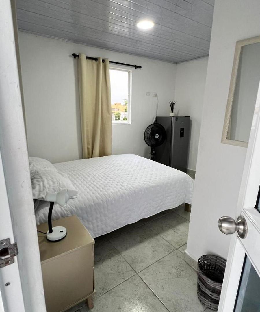 Urban House Habitación Pensión *