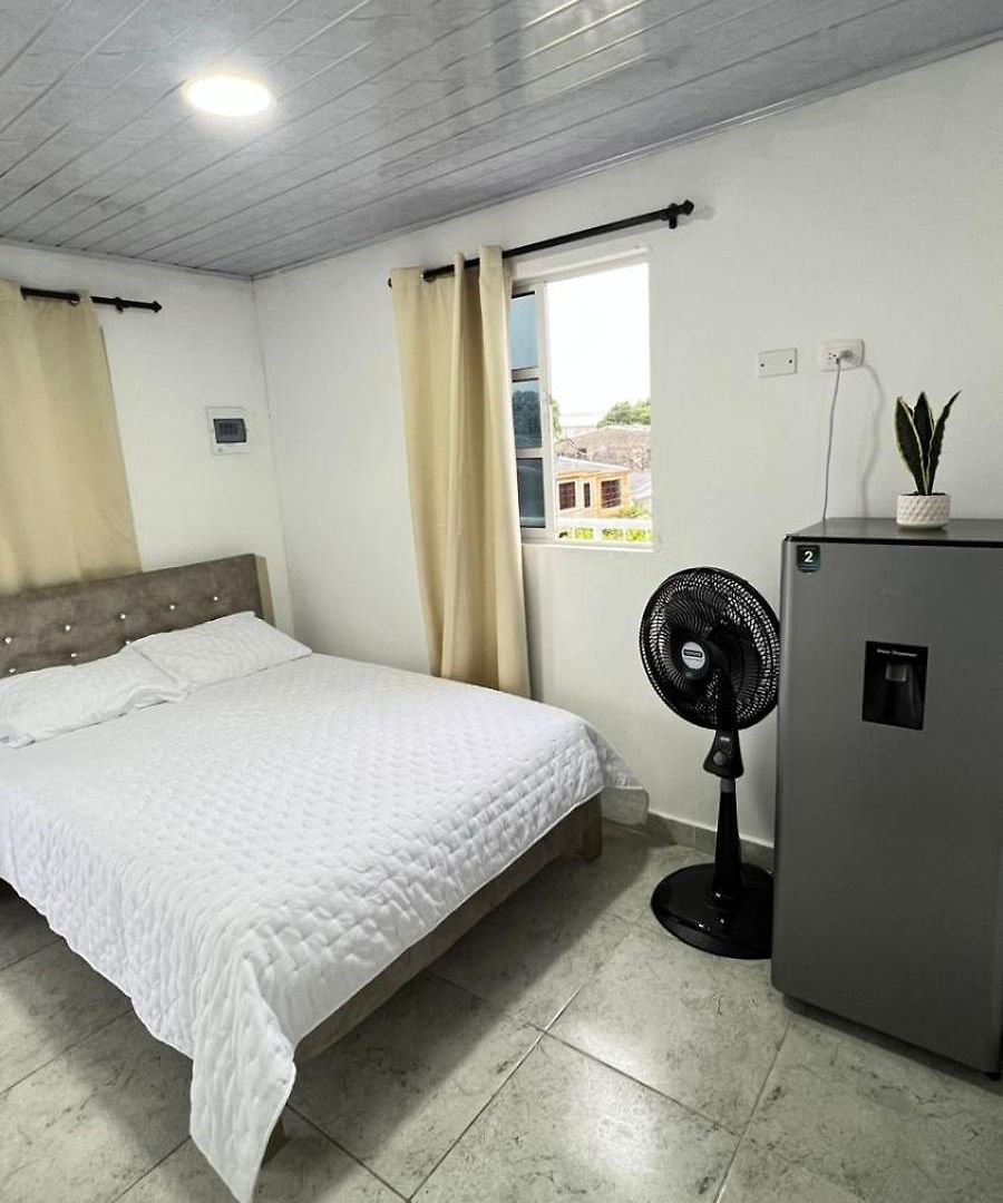 Pensión Urban House Habitación *